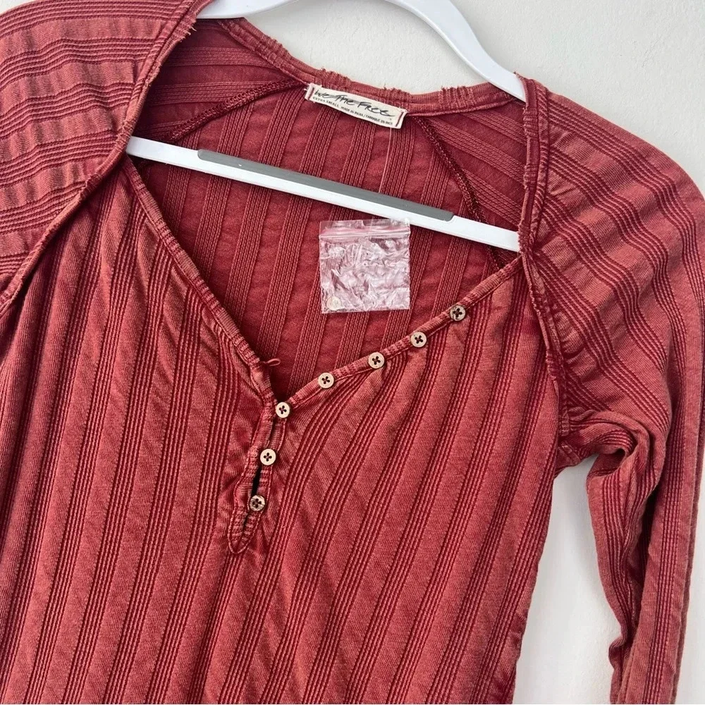 NEW Free People We the Free Wild Hearts Long Sleeve Button Ribbed Henley Rust